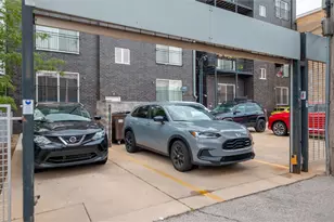 3559 W Montrose Ave, Chicago, IL 60618 - Photo 29