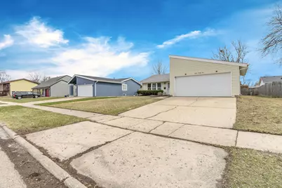 1295 Foxcroft Drive, Aurora, IL 60506 - Photo 3