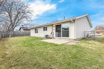 1295 Foxcroft Drive, Aurora, IL 60506 - Photo 29