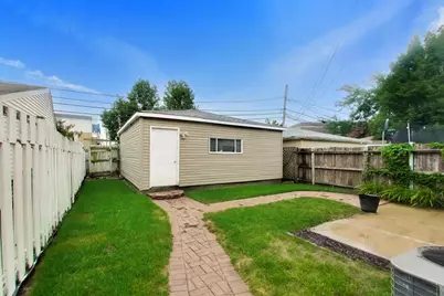 2117 E Gregory Street, Arlington Heights, IL 60004 - Photo 27