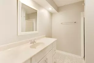 2117 E Gregory St, Arlington Heights, IL 60004 - Photo 25