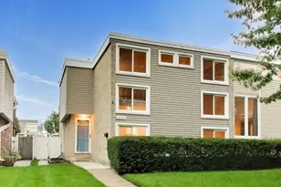 2117 E Gregory St, Arlington Heights, IL 60004 - Photo 1