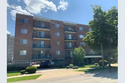 205 W Miner Street #106, Arlington Heights, IL 60005 - Photo 1