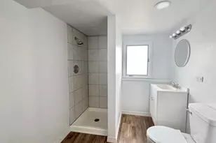 643 N Iowa Ave, Villa Park, IL 60181 - Photo 9