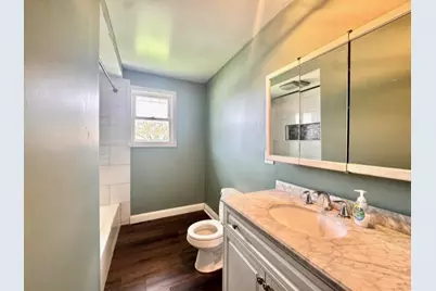 643 N Iowa Avenue, Villa Park, IL 60181 - Photo 7
