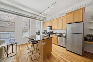 1919 S Michigan Ave, Chicago, IL 60616 - Photo 9
