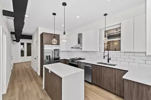 1721 W Pierce Ave, Chicago, IL 60622 - Photo 7