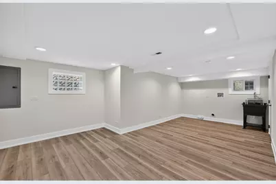 5852 W Newport Avenue, Chicago, IL 60634 - Photo 49