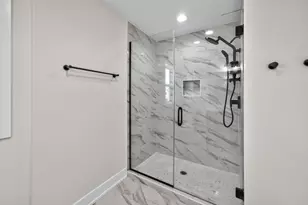 5852 W Newport Ave, Chicago, IL 60634 - Photo 31