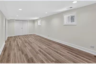 5852 W Newport Avenue, Chicago, IL 60634 - Photo 39