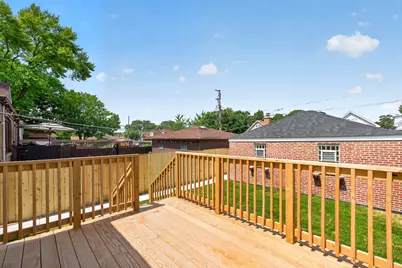 5852 W Newport Avenue, Chicago, IL 60634 - Photo 51