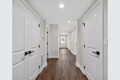 5852 W Newport Avenue, Chicago, IL 60634 - Photo 29