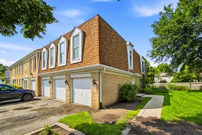 761 Garfield Avenue #C, Libertyville, IL 60048 - Photo 1