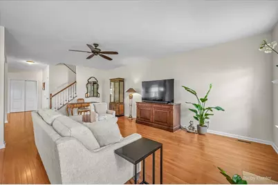 1155 Falcon Ridge Drive, Elgin, IL 60124 - Photo 7
