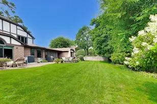 [Address not provided], Northbrook, IL 60062 - Photo 39