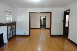 5700 N Artesian Ave, Chicago, IL 60659 - Photo 3