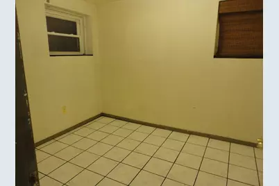 5700 N Artesian Avenue #1S, Chicago, IL 60659 - Photo 13