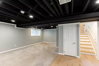 7615 Walnut Avenue, Woodridge, IL 60517 - Photo 17