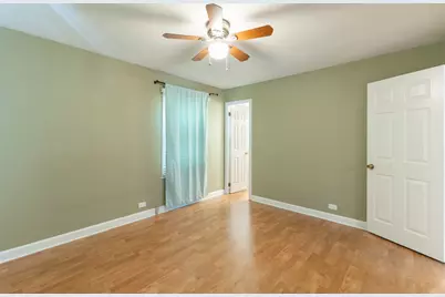 7615 Walnut Avenue, Woodridge, IL 60517 - Photo 9