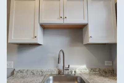 6601 S Green Street #821-2, Chicago, IL 60621 - Photo 9