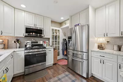 5046 N Rutherford Avenue, Chicago, IL 60656 - Photo 11