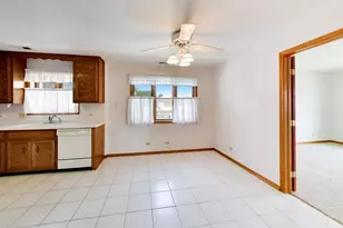 920 N Northwest Hwy, Park Ridge, IL 60068 - Photo 17