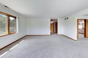 920 N Northwest Hwy, Park Ridge, IL 60068 - Photo 9