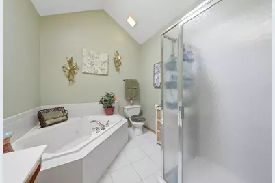 10400 Emerald Avenue, Orland Park, IL 60467 - Photo 15