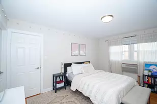 2724 W Berwyn Ave, Chicago, IL 60625 - Photo 13