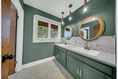 8430 Carriage Green Drive, Darien, IL 60561 - Photo 21