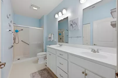 635 N Falls Circle, Pingree Grove, IL 60140 - Photo 23