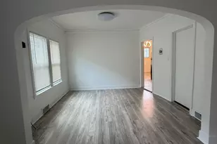 1033 Lathrop Ave, Forest Park, IL 60130 - Photo 3