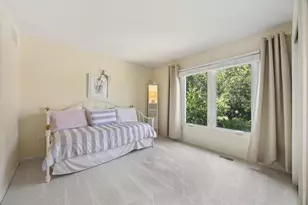 1400 Monarch Cir, Naperville, IL 60564 - Photo 19