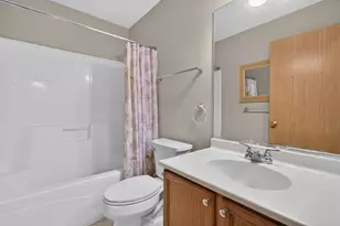 533 Mallard Ln, Sugar Grove, IL 60554 - Photo 23