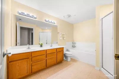 845 E 22nd Street #305, Lombard, IL 60148 - Photo 15
