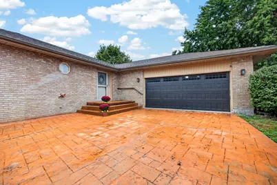 1512 Courtland Avenue, Normal, IL 61761 - Photo 33
