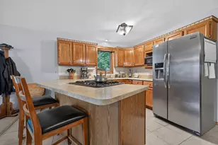 1512 Courtland Ave, Normal, IL 61761 - Photo 7