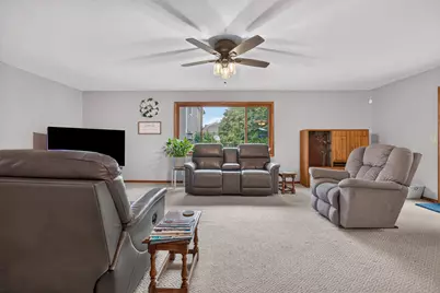1512 Courtland Avenue, Normal, IL 61761 - Photo 5