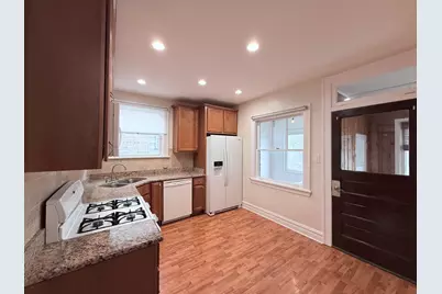 4950 N Marmora Avenue #3, Chicago, IL 60630 - Photo 5