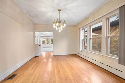 6520 N Fairfield Avenue, Chicago, IL 60645 - Photo 7