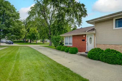 513 W Willow Glen, Addison, IL 60101 - Photo 3