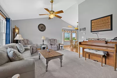 202 Dusty Trail #202, Coal City, IL 60416 - Photo 5