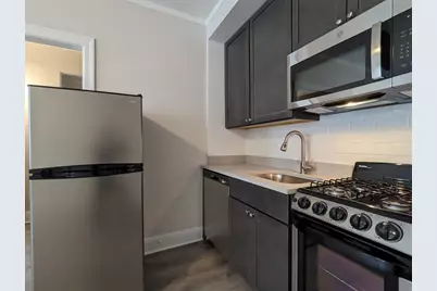 3335 W Diversey Avenue #130, Chicago, IL 60647 - Photo 9