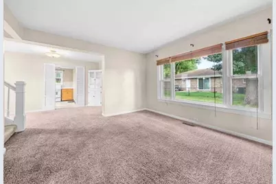 333 E Front Street, Byron, IL 61010 - Photo 3