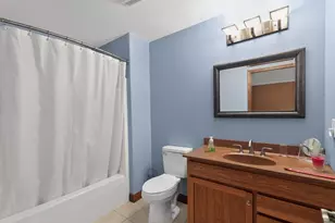 310 Bayview Ct, Danville, IL 61832 - Photo 11