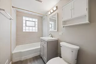 944 S Ardmore Ave, Villa Park, IL 60181 - Photo 13