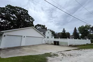 290 N Main St, Herscher, IL 60941 - Photo 47