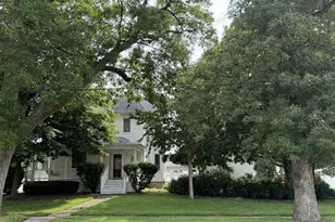 290 N Main St, Herscher, IL 60941 - Photo 3