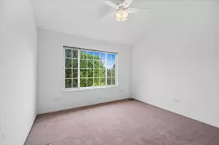 216 Larsdotter Ln, Geneva, IL 60134 - Photo 13