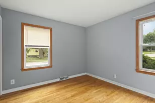 1407 Vassar Rd, Rockford, IL 61103 - Photo 13